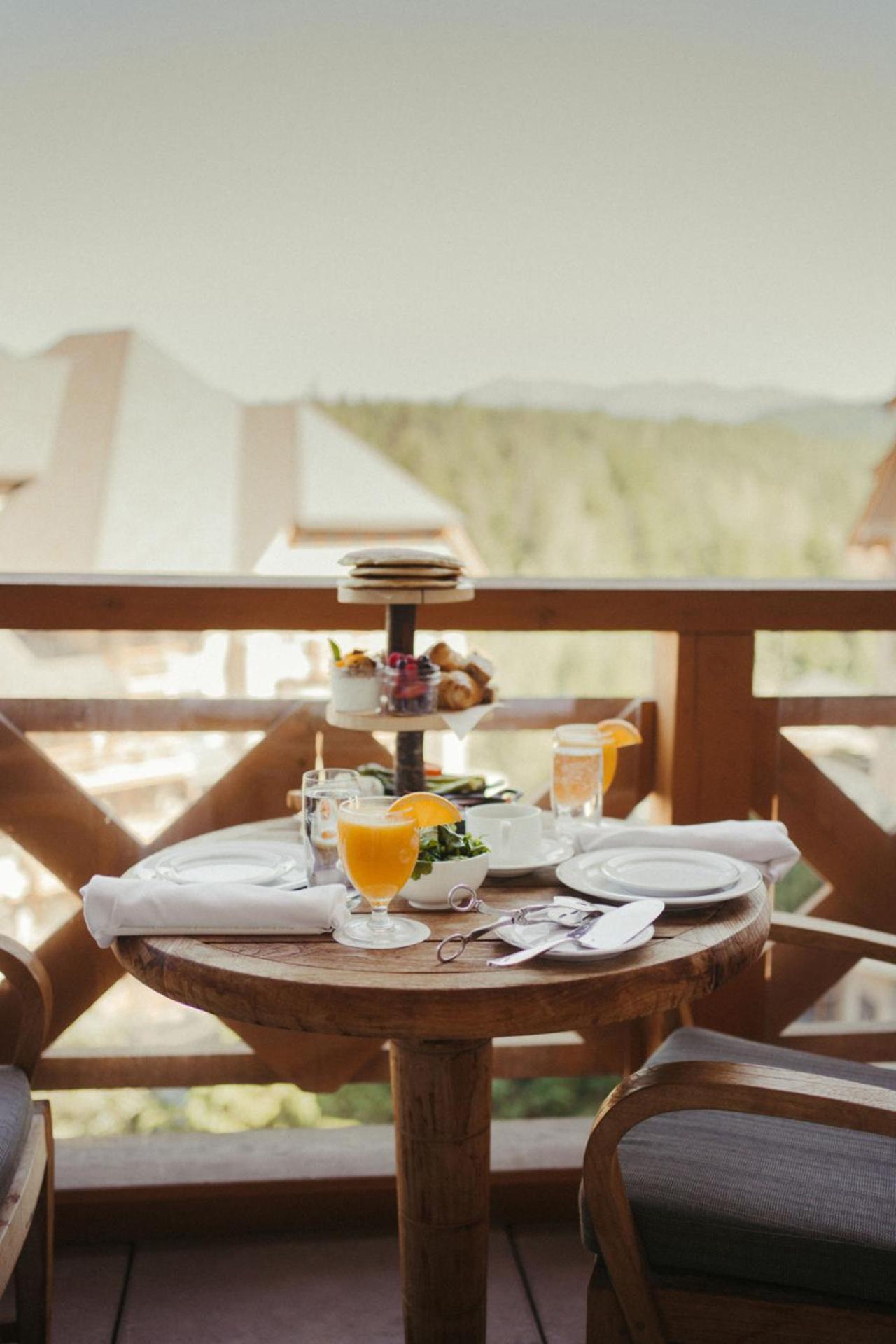 Four Seasons Resort Whistler Eksteriør bilde